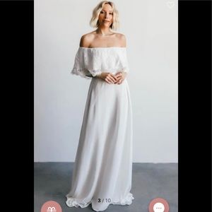 NWT Baltic Born Gloria lace chiffon gown